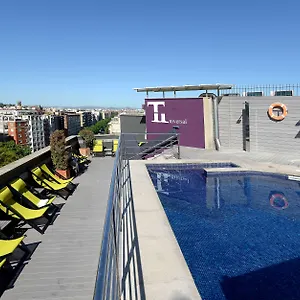 Szálloda Universal, Barcelona