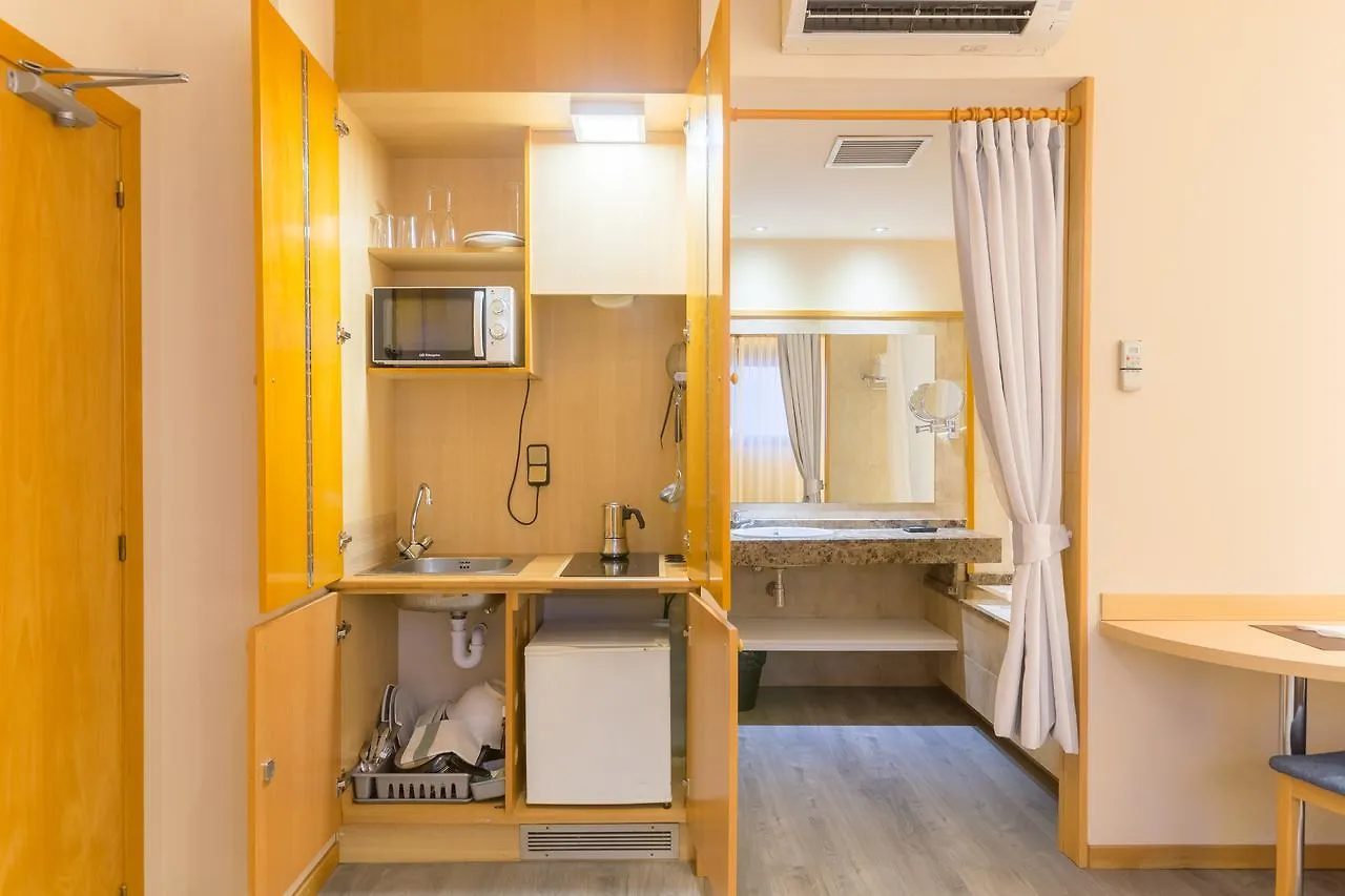 Aparthotel Apartamentos Dv Barcelona